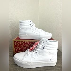 💥NWT💥 Vans Filmore High Top Platform Canvas White. Womens Sz 7 1/2